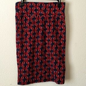 LuLaRoe Cassie Pull-on Pencil Skirt in a Charcoal with Red and Orange Print Sz S